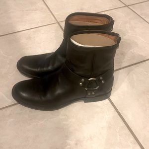 Frye Phillip harness boots